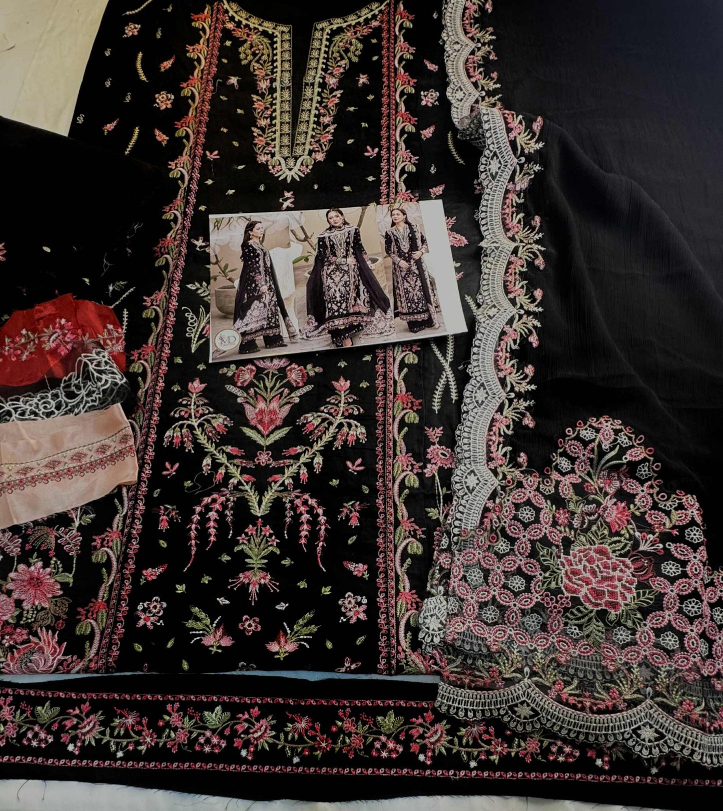 QALAMKAR HANNAH SAHIL LUXURY UNSTITCHED
