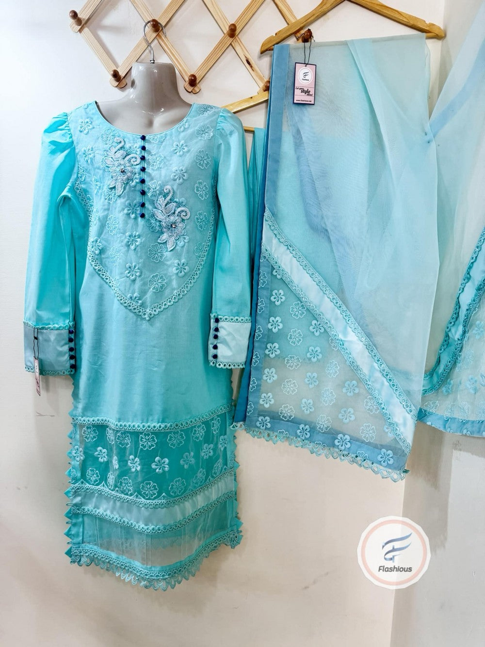 Aqua Lawn sensational 3piece stitched outfit
